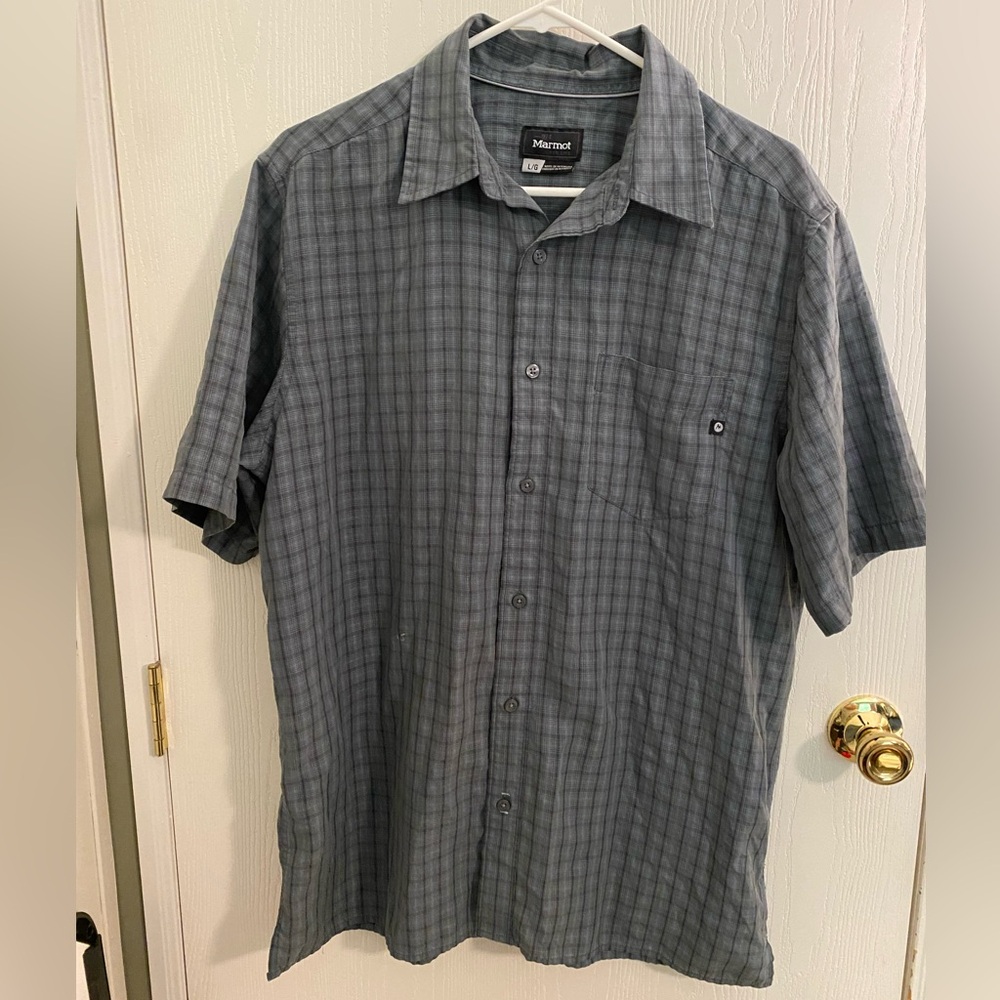 Marmot button up short sleeve shirt men’s Large GUC